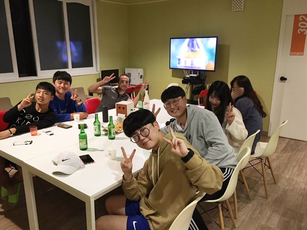 Orange Guesthouse ปูซาน ภายนอก รูปภาพ