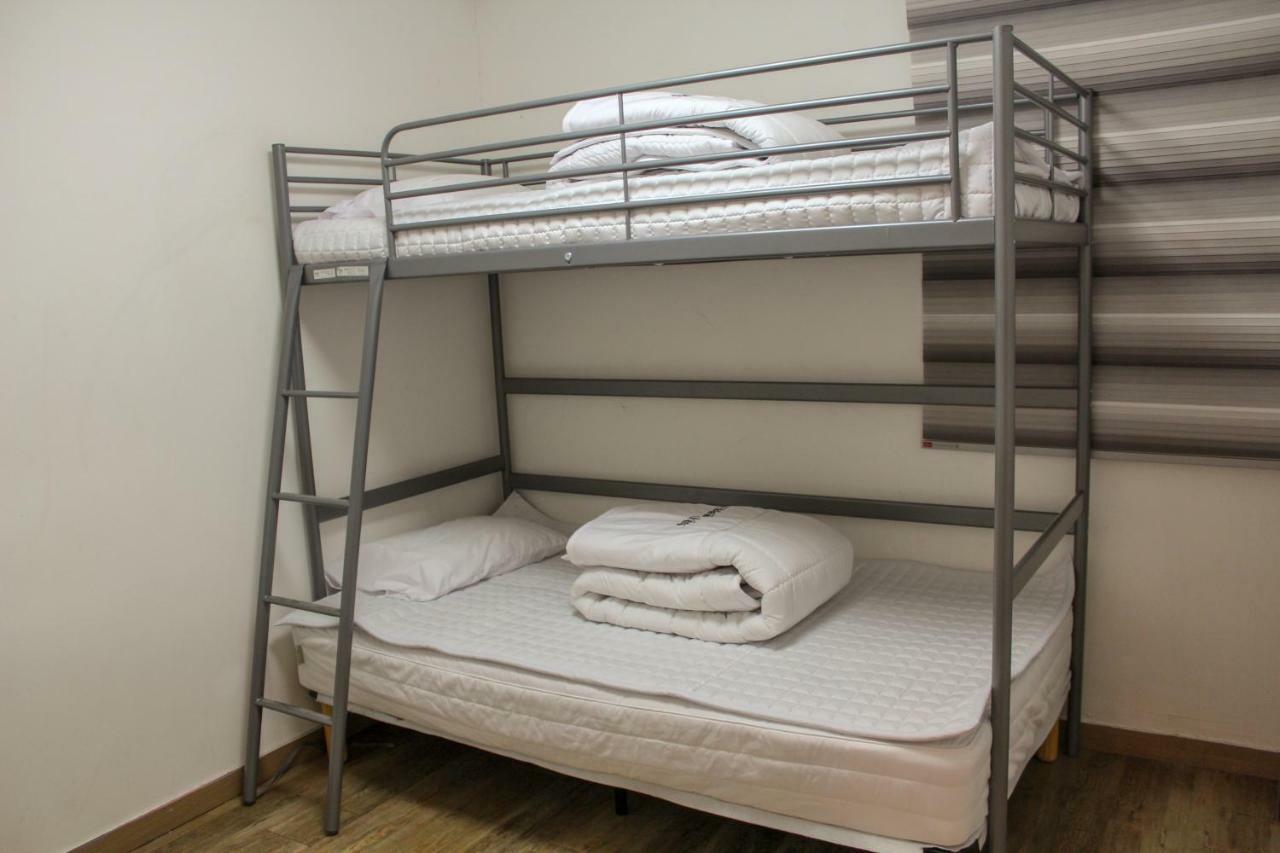 Orange Guesthouse ปูซาน ภายนอก รูปภาพ